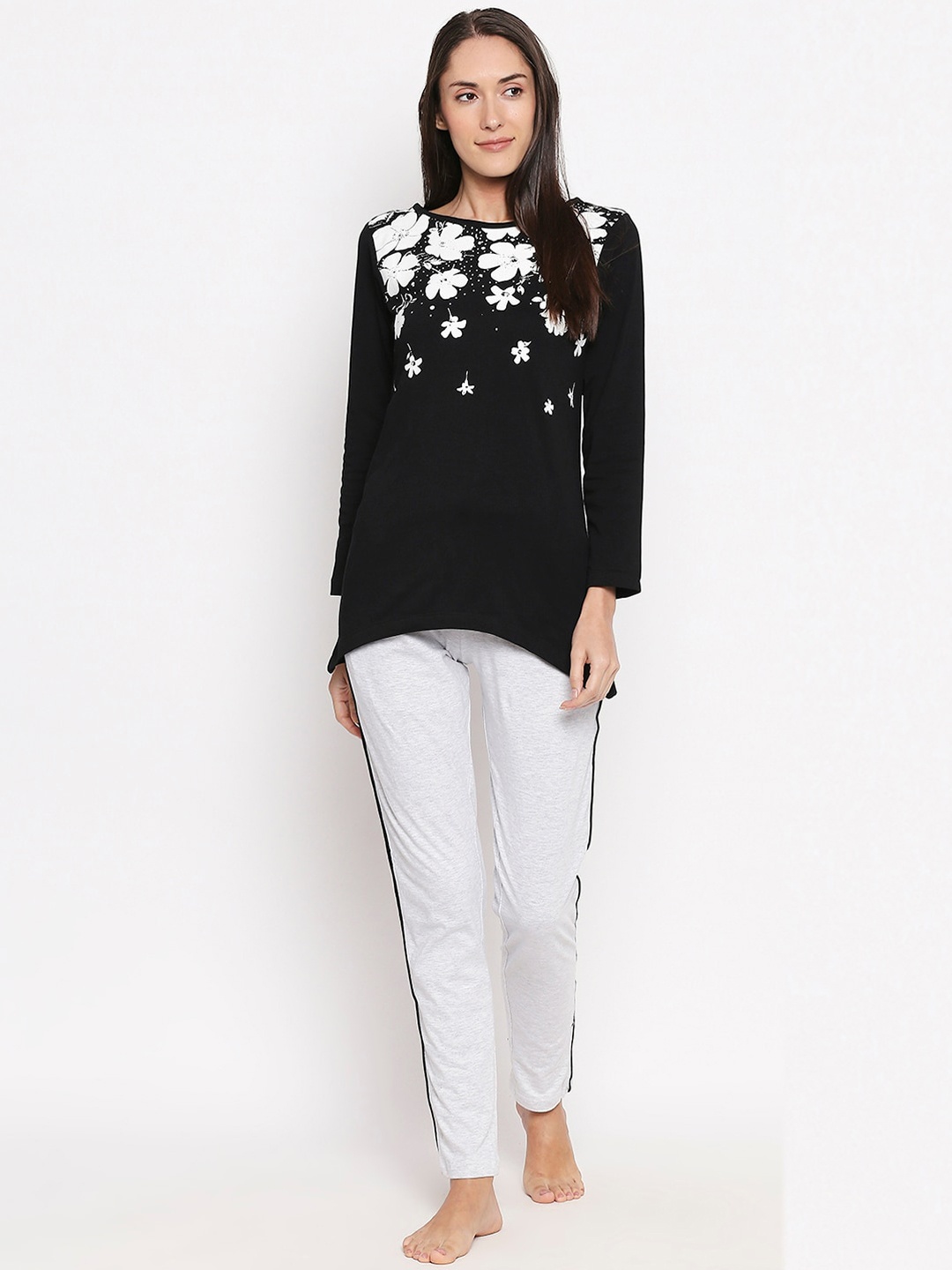 

XIN Women Black & Grey Night Suit
