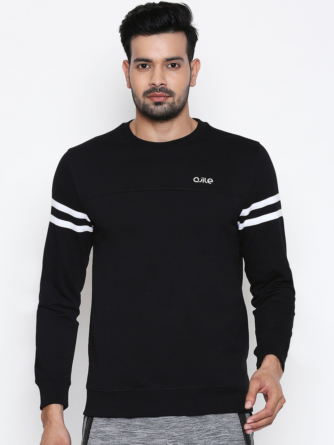 

Ajile by Pantaloons Men Black Solid Sweatshirt
