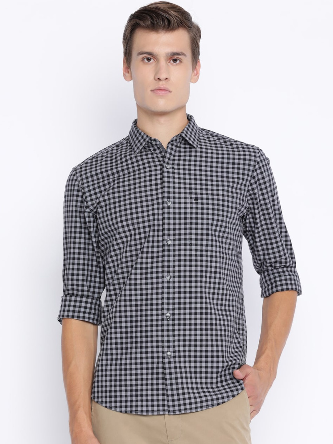 Basics Men Black Slim Fit Checked Casual Shirt
