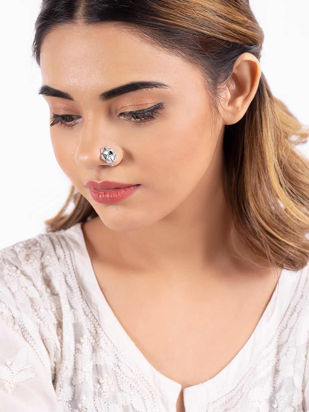 

Voylla Oxidized Silver-Plated & Enameled Nosepin
