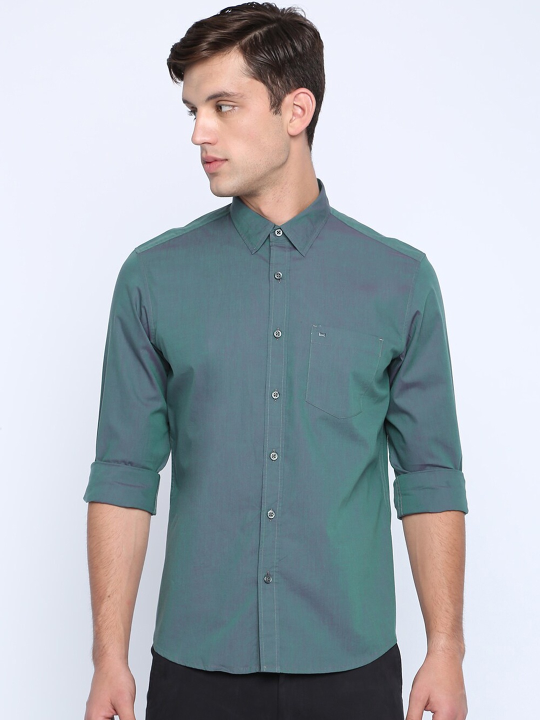Basics Men Green Slim Fit Solid Casual Shirt