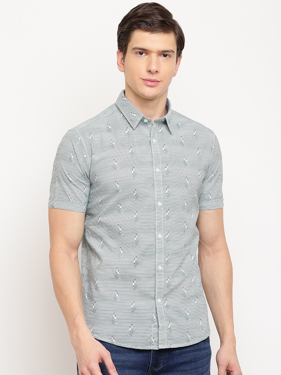 

Pepe Jeans Men Blue Regular Fit Printed Casual Shirt