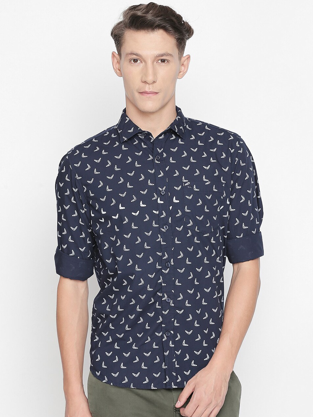 

Basics Men Navy Blue Slim Fit Printed Casual Shirt
