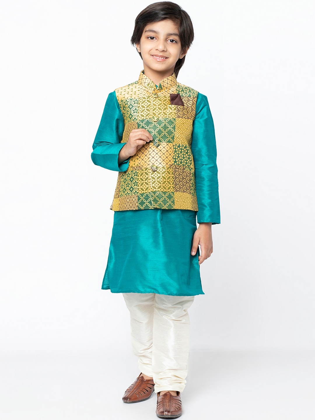 

KISAH Boys Green & Gold-Toned Printed Kurta with Pyjamas