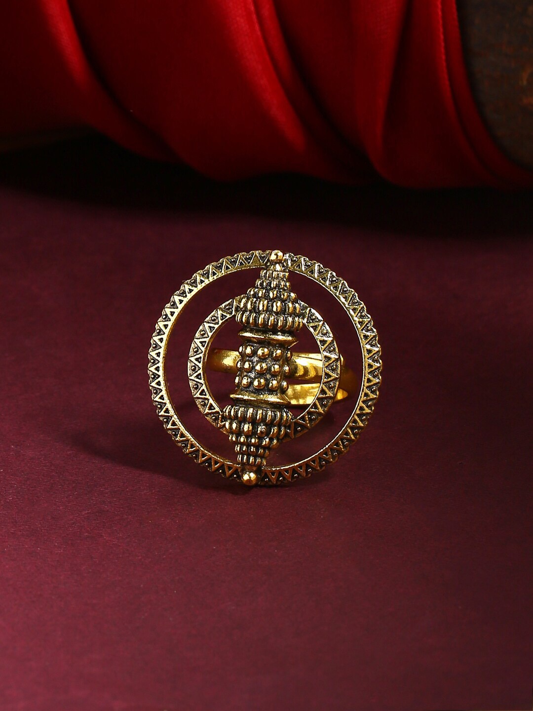 

Voylla Oxidized Gold-Plated Finger Ring