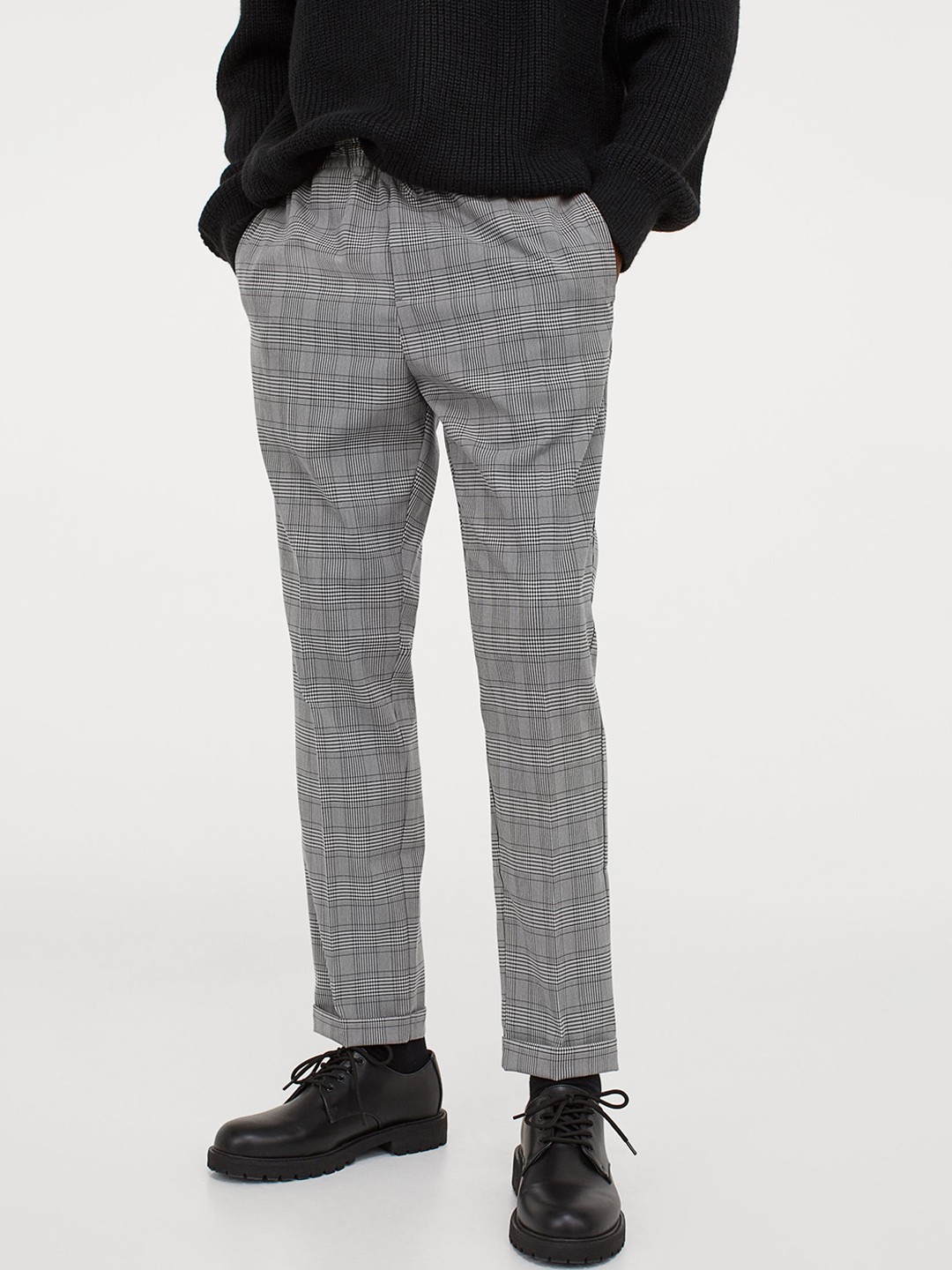 

H&M Men Grey & black Checked Joggers Slim Fit