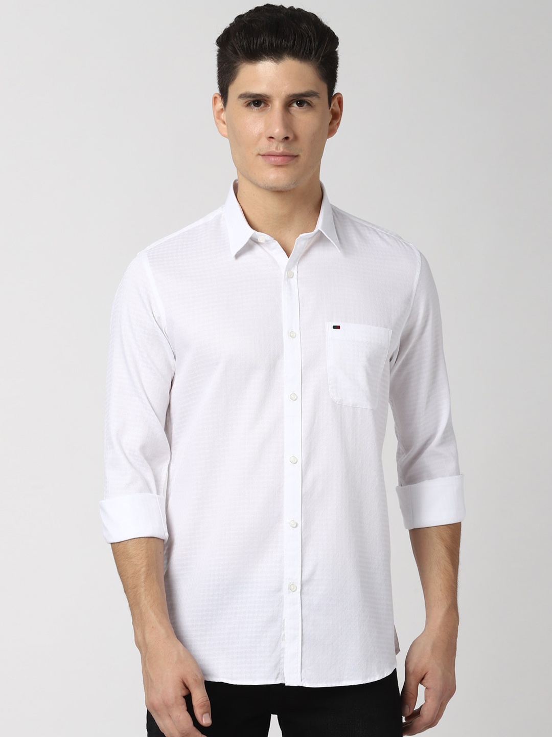 

Peter England Casuals Men White Slim Fit Self Design Casual Shirt