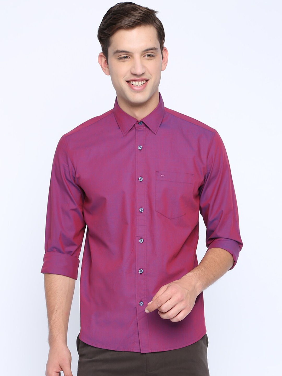 

Basics Men Pink Slim Fit Solid Casual Shirt