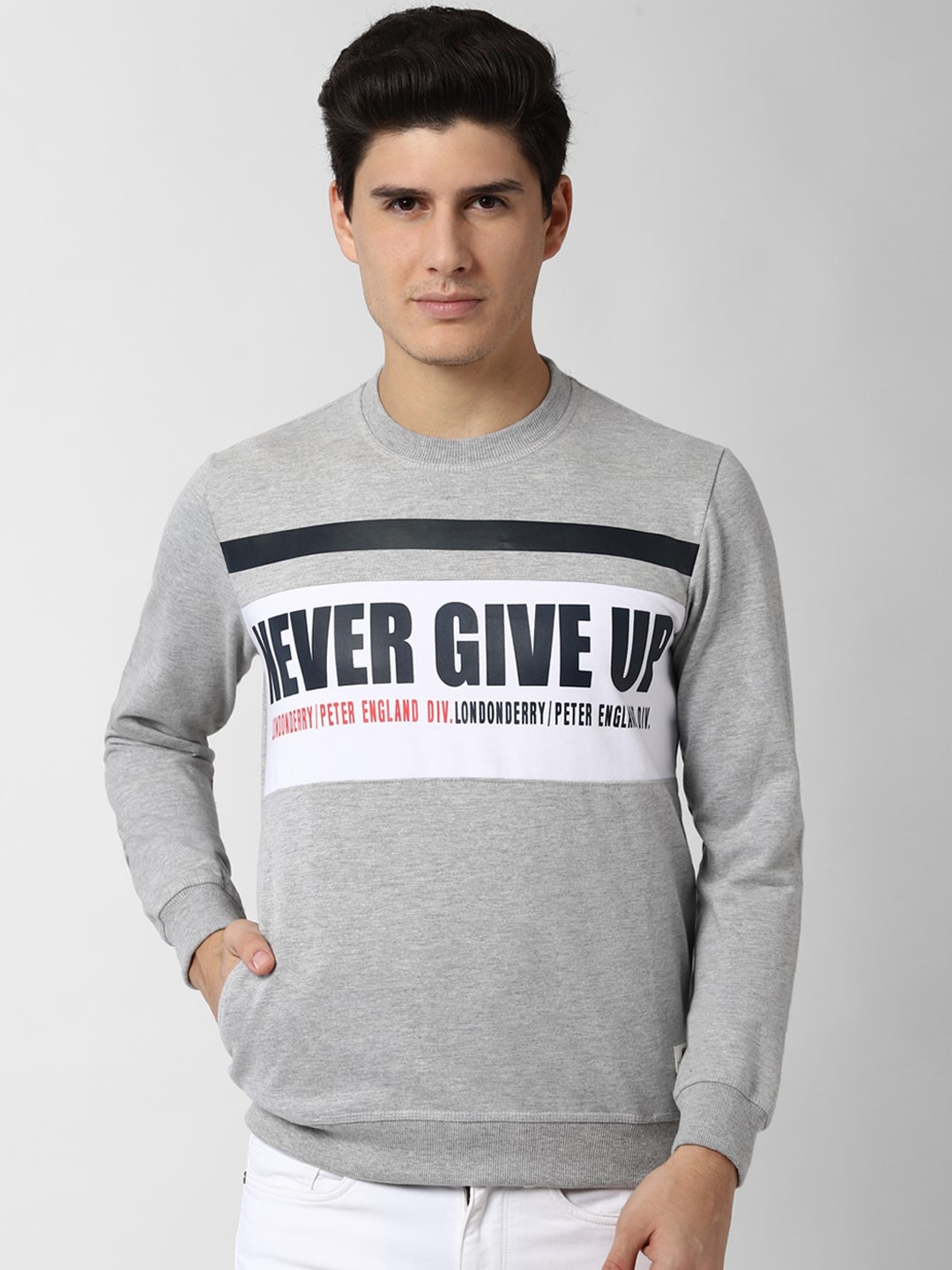 

Peter England Casuals Men Grey Printed Sweatshirt