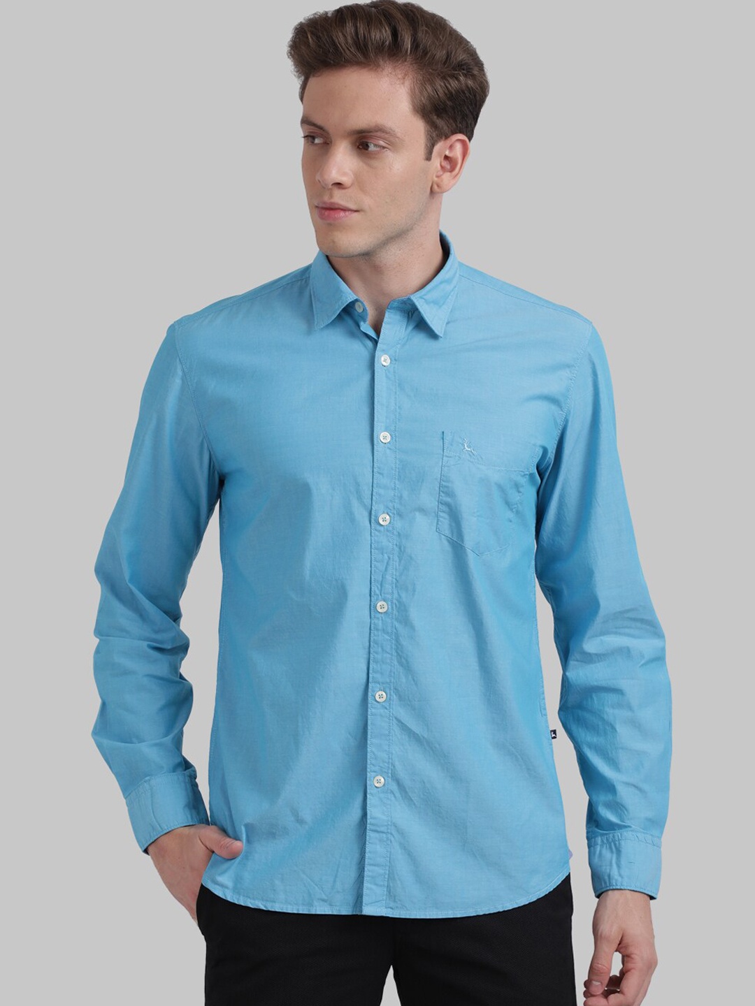 

Parx Men Blue Regular Fit Solid Casual Shirt