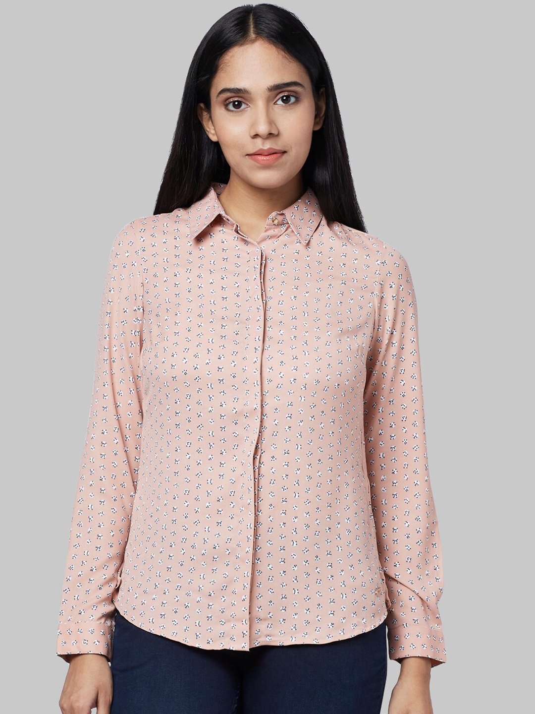 

Park Avenue Woman Brown & White Regular Fit Printed Casual Shirt