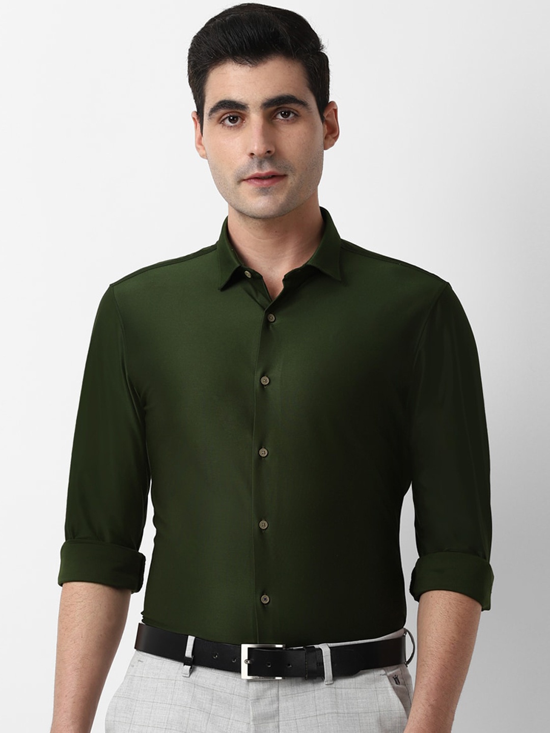 

Louis Philippe Sport Men Olive Green Slim Fit Solid Casual Shirt