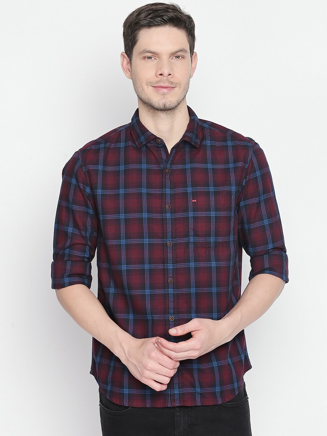 

Basics Men Maroon Slim Fit Checked Casual Shirt