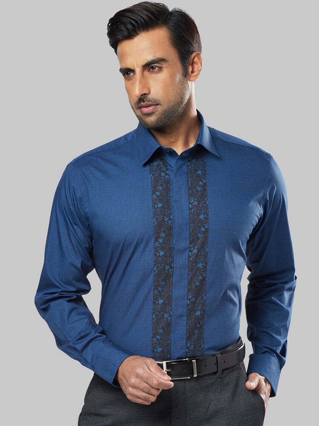 

Raymond Men Blue Regular Fit Printed Casual Shirt