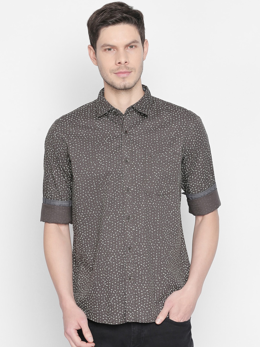 

Basics Men Brown Slim Fit Printed Casual Shirt
