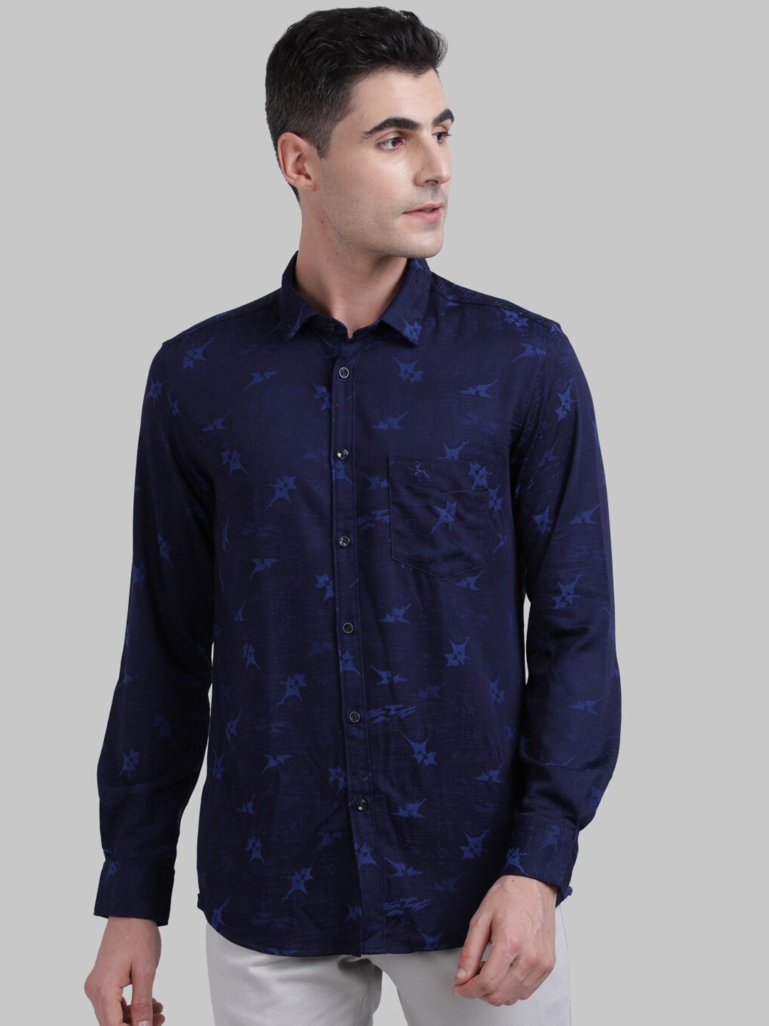 

Parx Men Blue Regular Fit Printed Casual Shirt