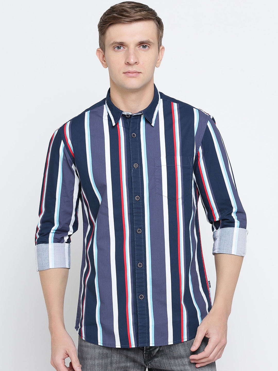 

Pepe Jeans Men Blue Regular Fit Striped Casual Shirt