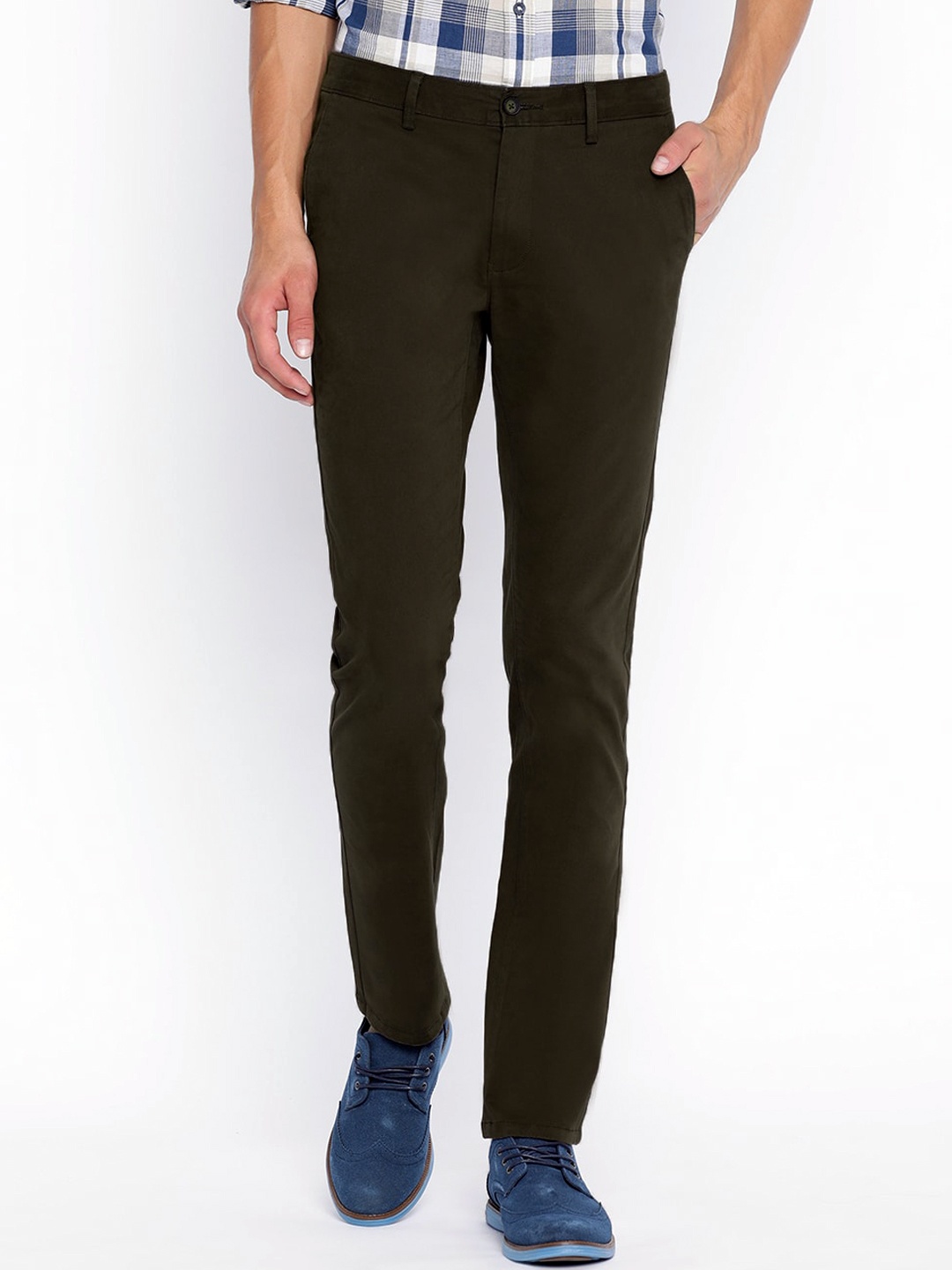 

Basics Men Brown Tapered Fit Solid Regular Trousers