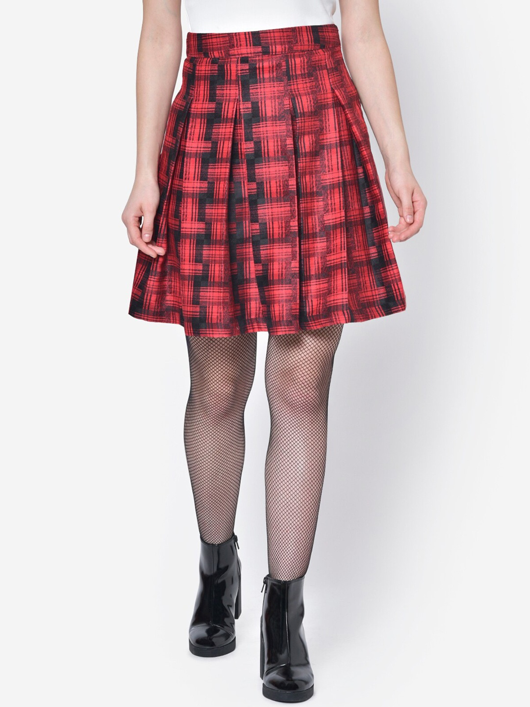 

Martini Women Red Checked Pleated Woolen Skirt