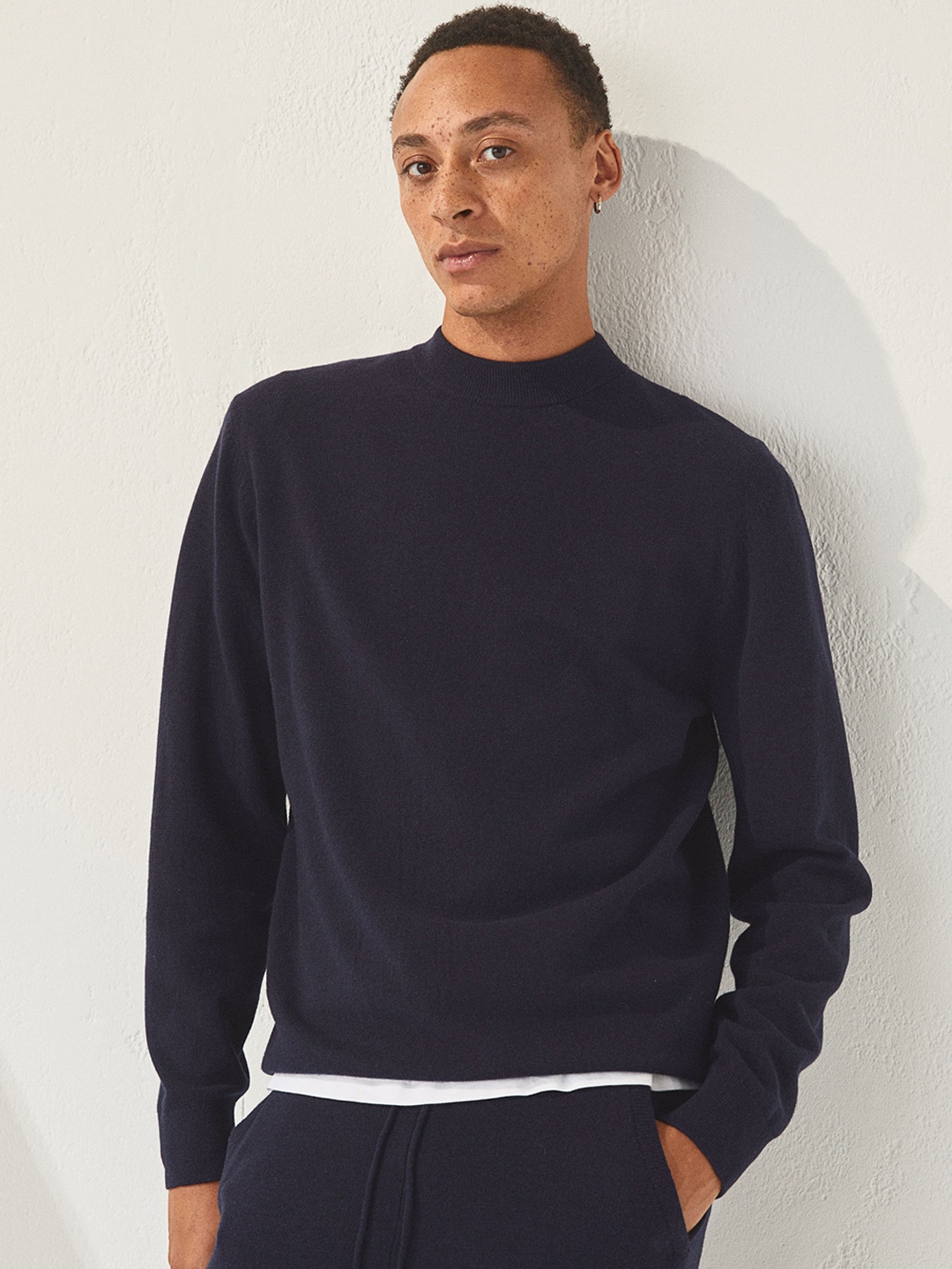 

H&M Men Navy Blue Solid Merino Wool Jumper