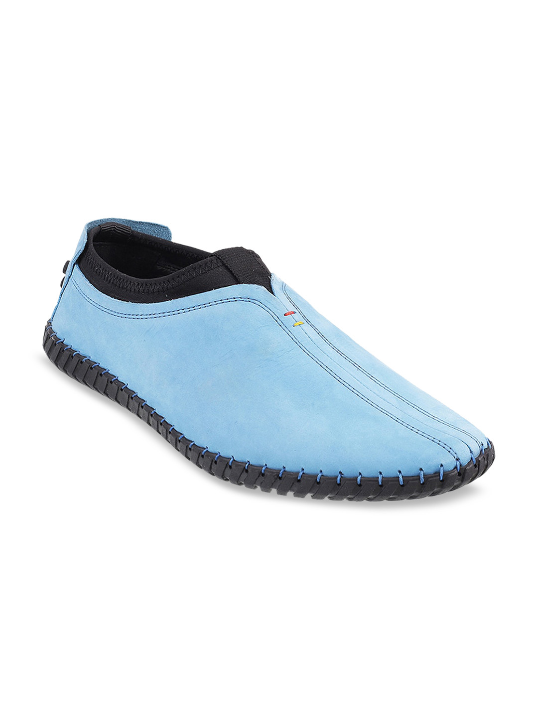 

Mochi Men Blue Solid Slip-On Sneakers