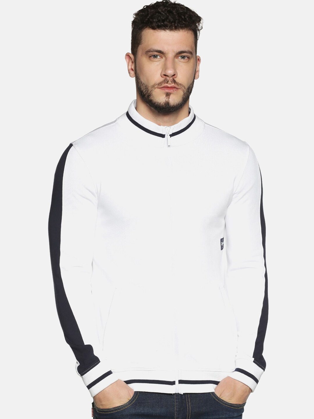 

Steenbok Men White Solid Sweatshirt