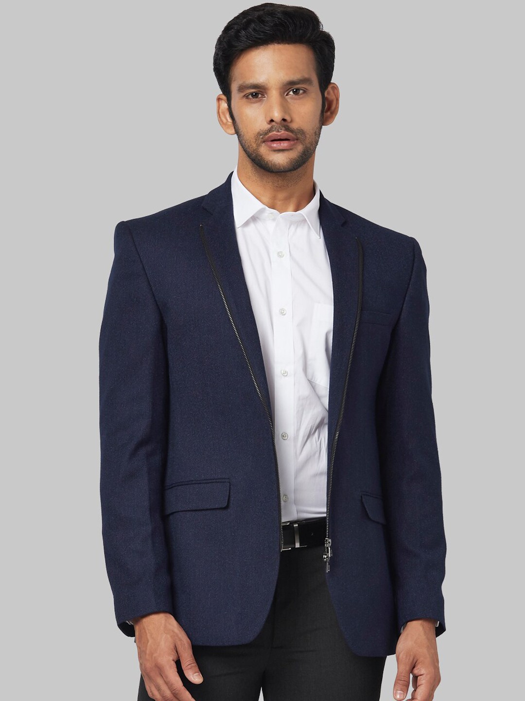 

Park Avenue Men Blue Solid Super Slim-Fit Single-Breasted Casual Blazer