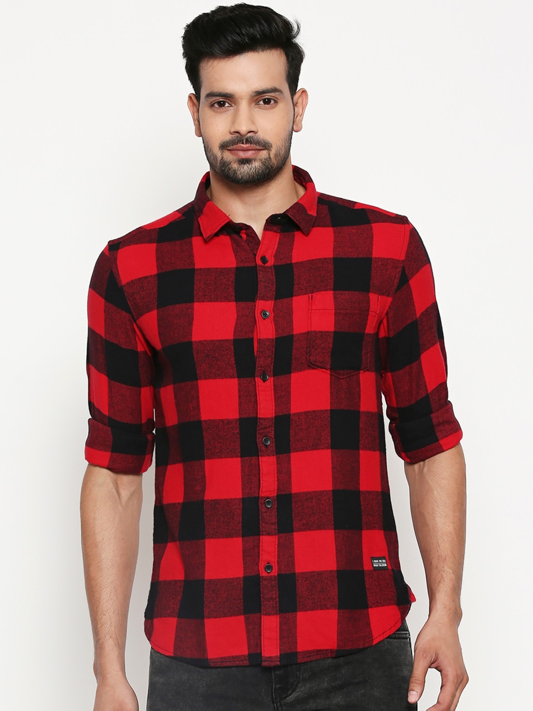 

People Men Red & Black Slim Fit Checked Casual Shirt