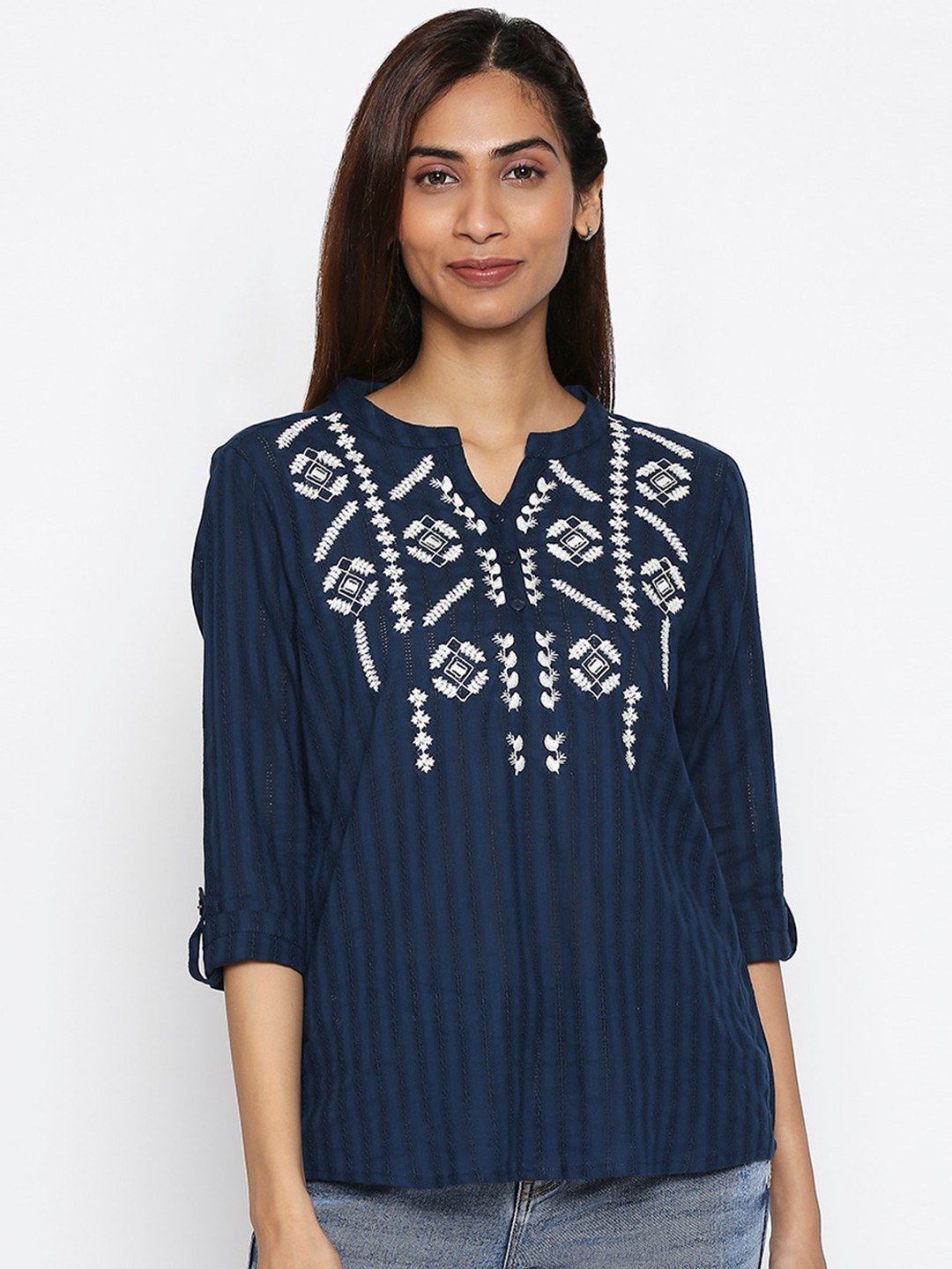 

People Women Navy Blue Embroidered Pure Cotton Top