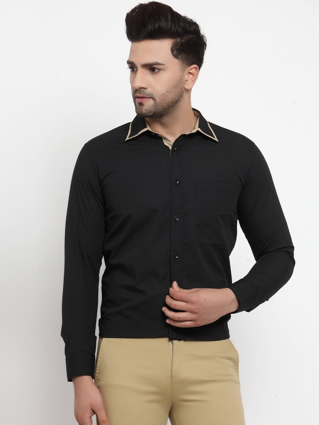 

Purple State Men Black Slim Fit Solid Semiformal Shirt