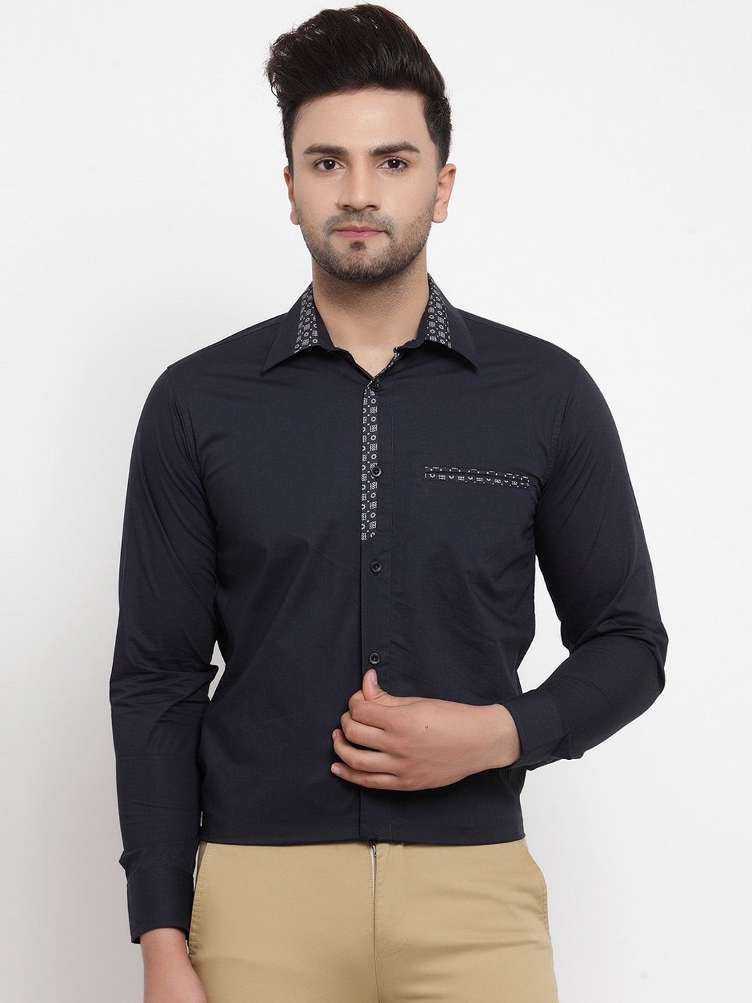 

Purple State Men Blue Slim Fit Solid Semiformal Shirt