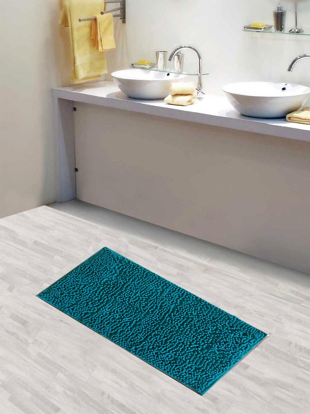 Lushomes Blue Solid Chenille 2200 GSM Bath Rug