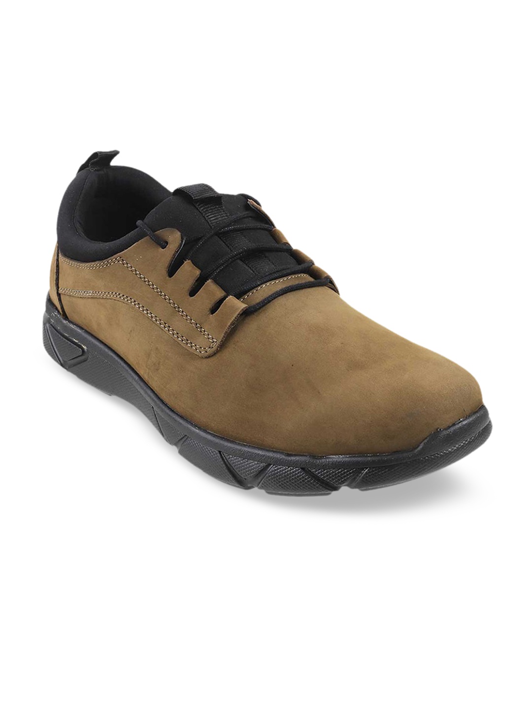 

Mochi Men Brown Solid Sneakers
