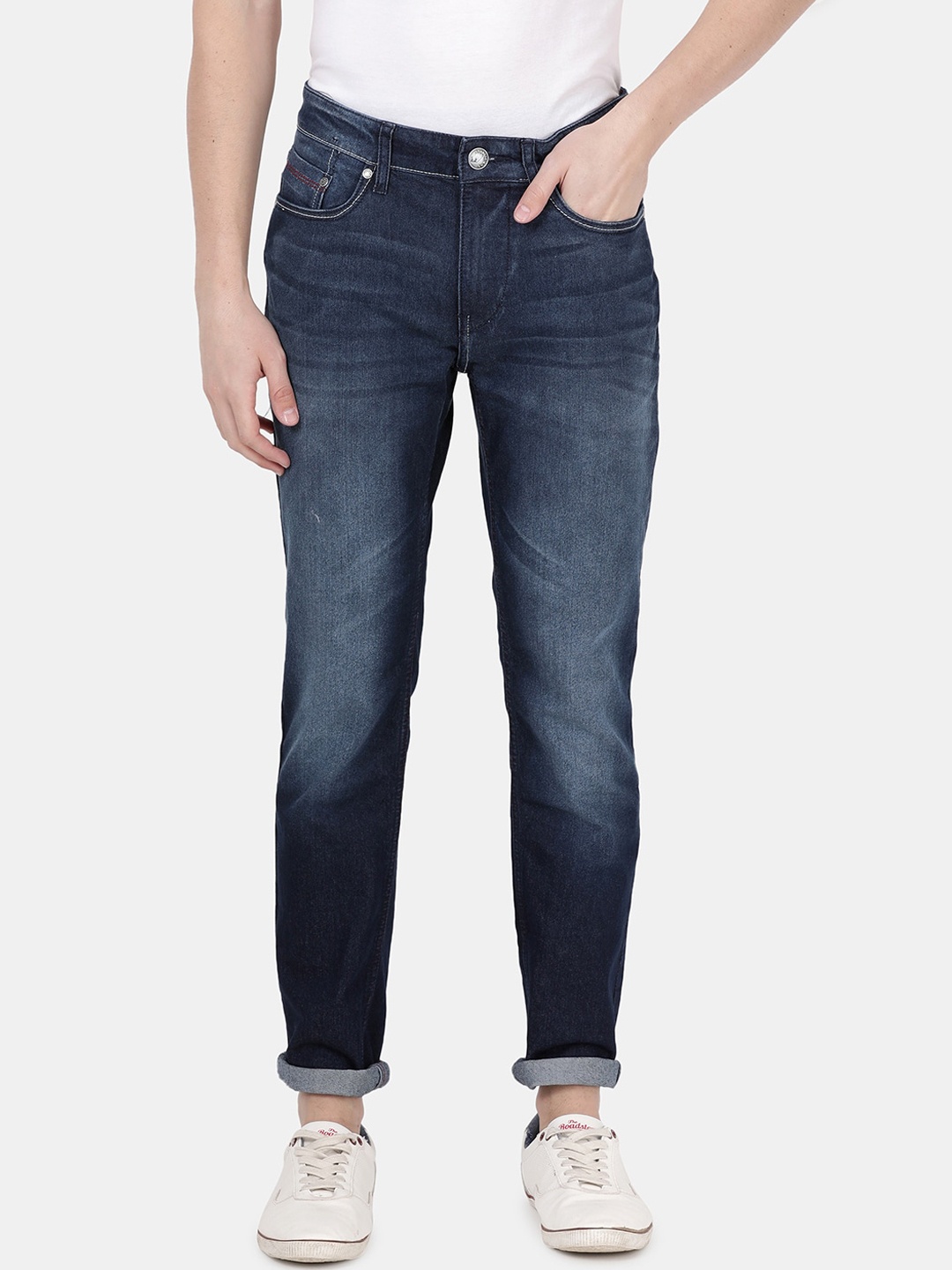 

Llak Jeans Men Blue Slim Fit Mid-Rise Clean Look Jeans