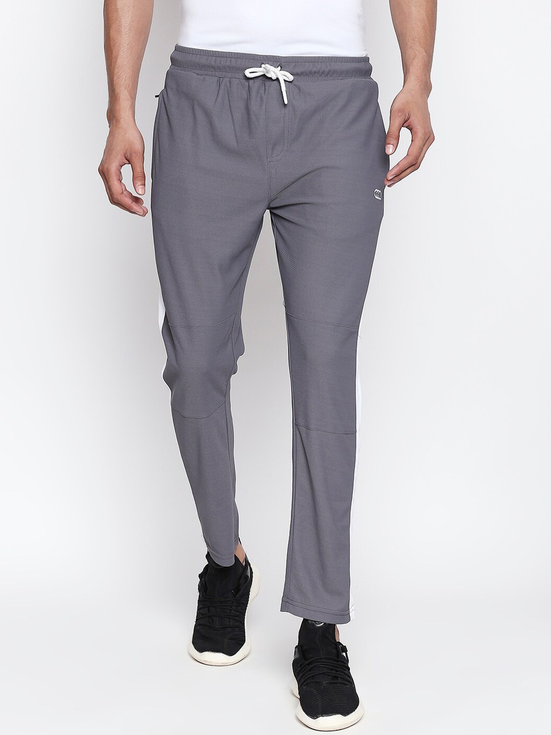 

Ajile by Pantaloons Men Grey Solid Slim Fit Track Pants