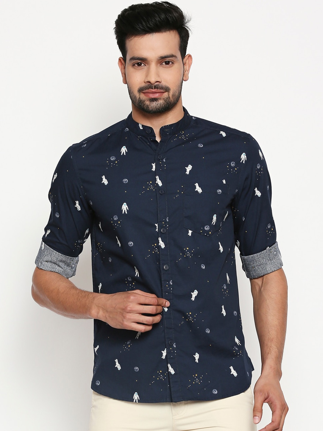 

People Men Navy Blue Slim Fit Printed Casual Shirt