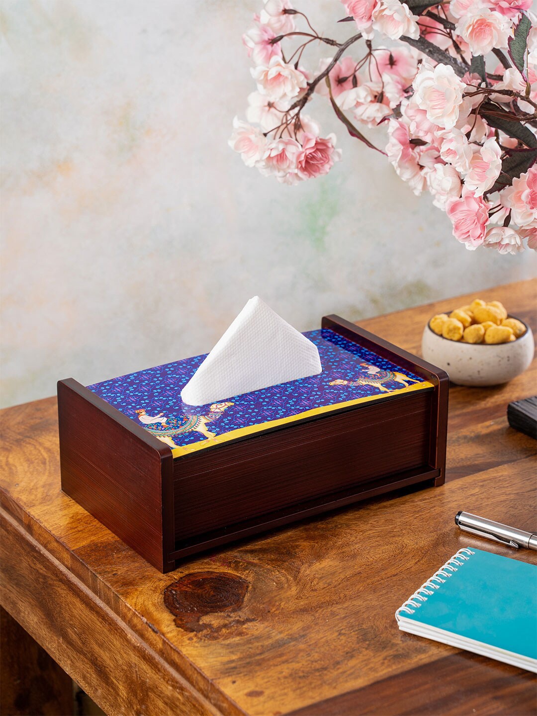 

KOLOROBIA Brown & Blue Camel Print Tissue Holder
