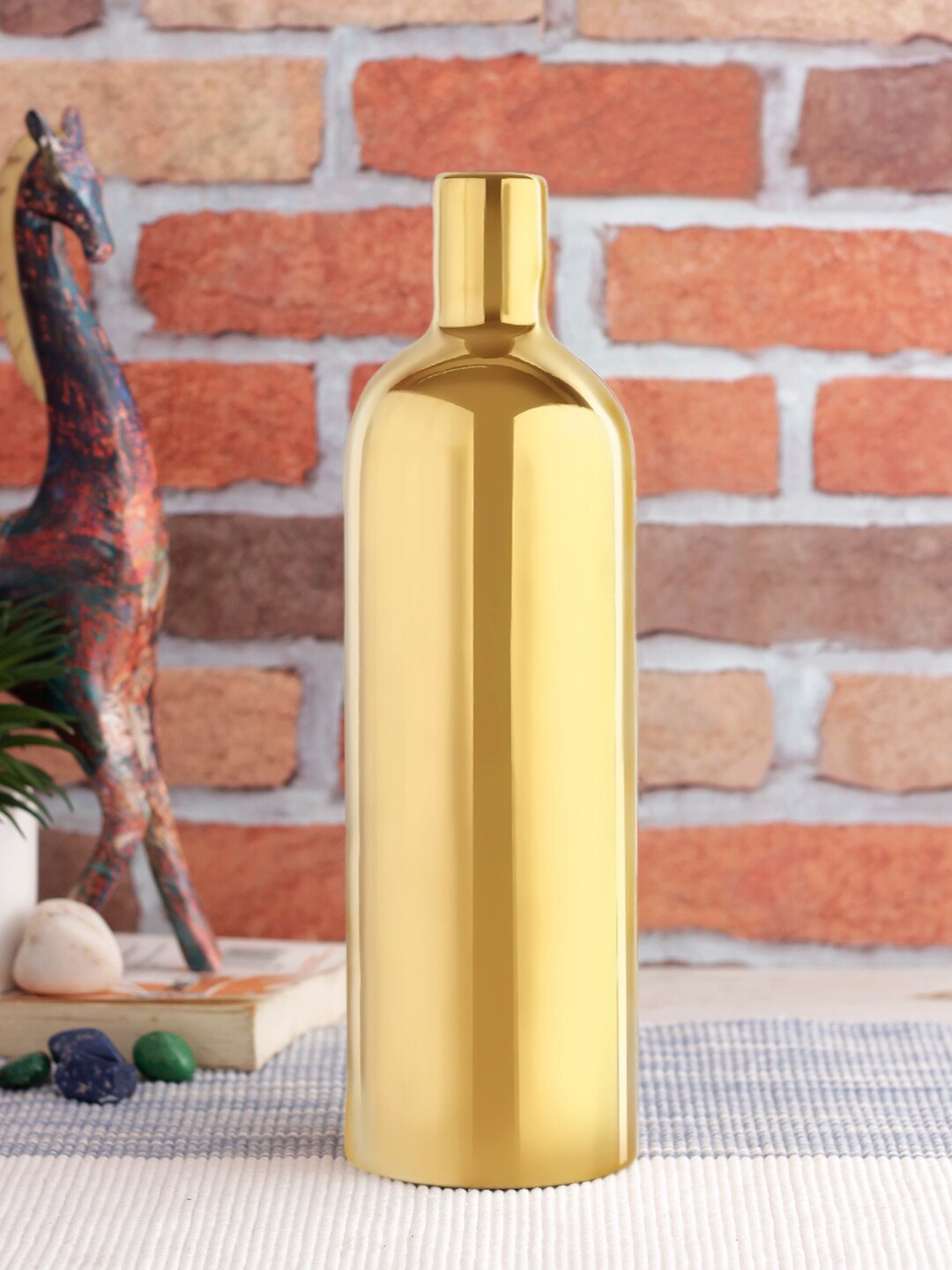 

TAYHAA Gold-Toned Solid Ceramic Flower Vase