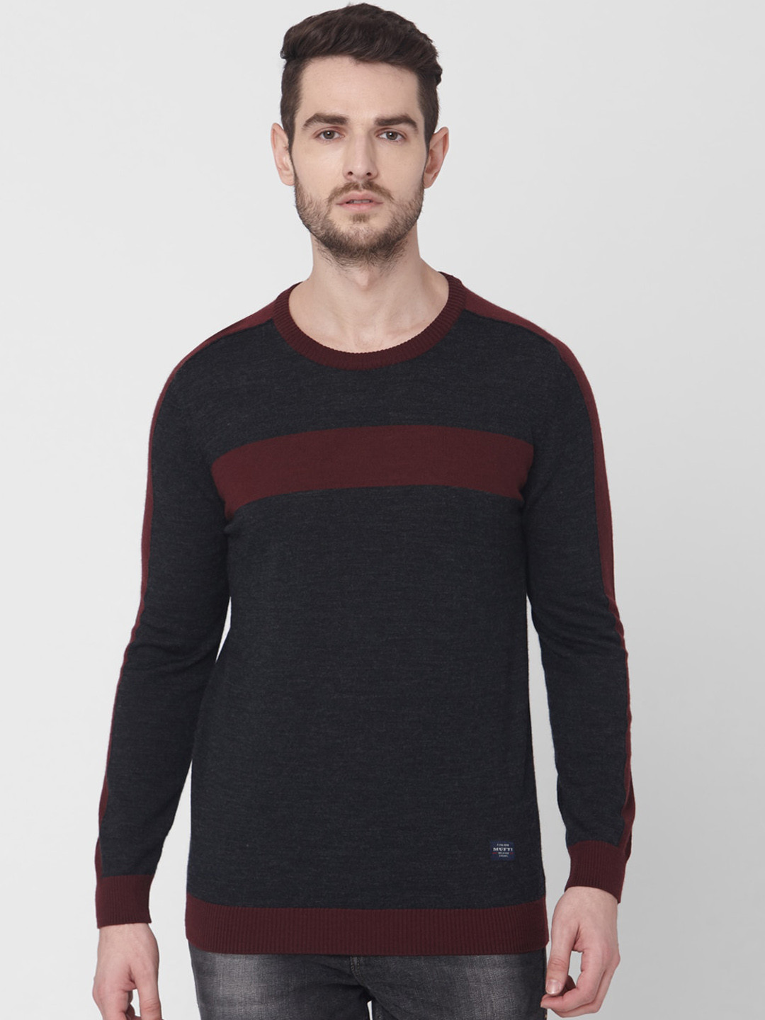 

Mufti Men Charcoal Grey & Red Coloublocked Pullover Sweater