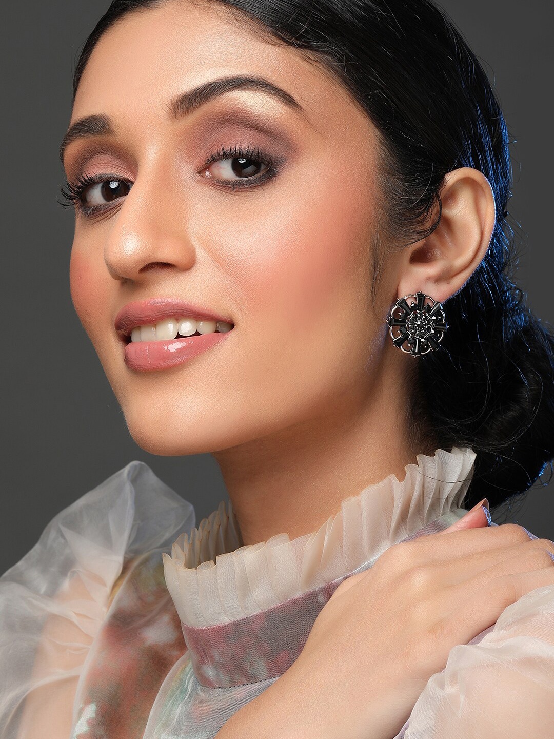 

Rubans Silver-Plated & Black Floral Studs