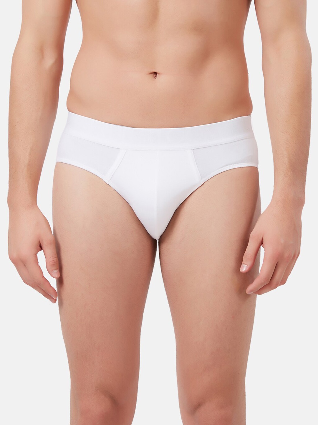 

Fruit of the loom Men White Solid Hip Briefs MHB08-A1S2