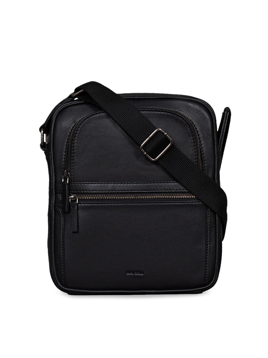 

MAI SOLI Men Black Solid Messenger Bag