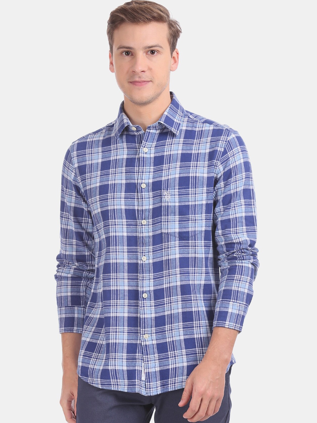 

U.S. Polo Assn. Men Blue & White Regular Fit Checked Casual Shirt