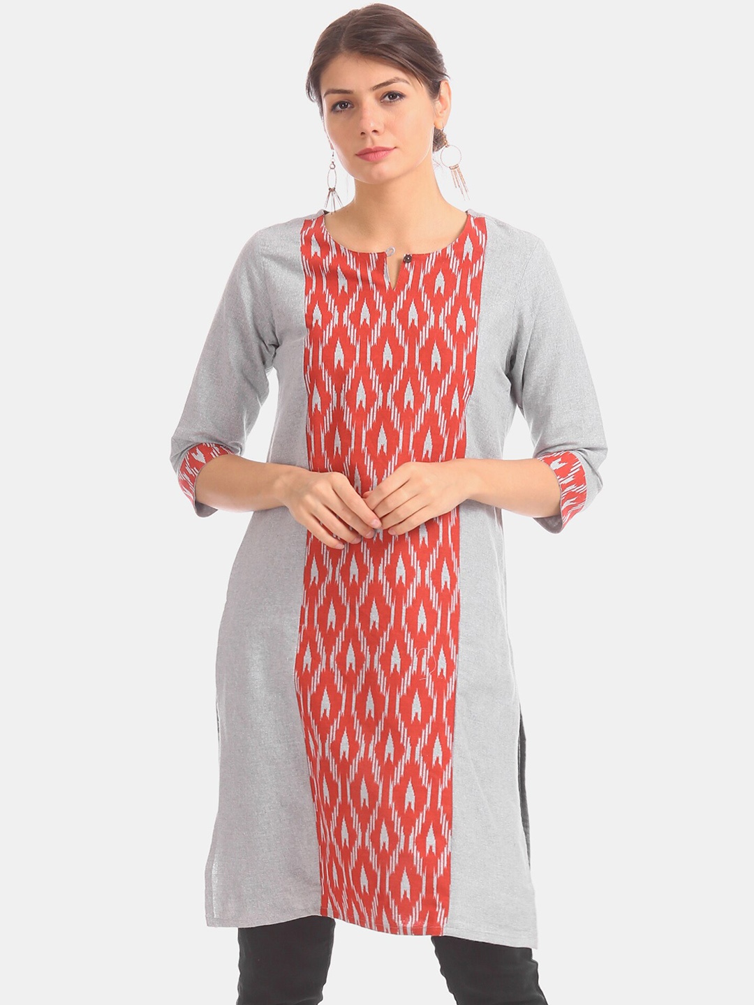 

Karigari Women Grey & Orange Printed Straight Kurta