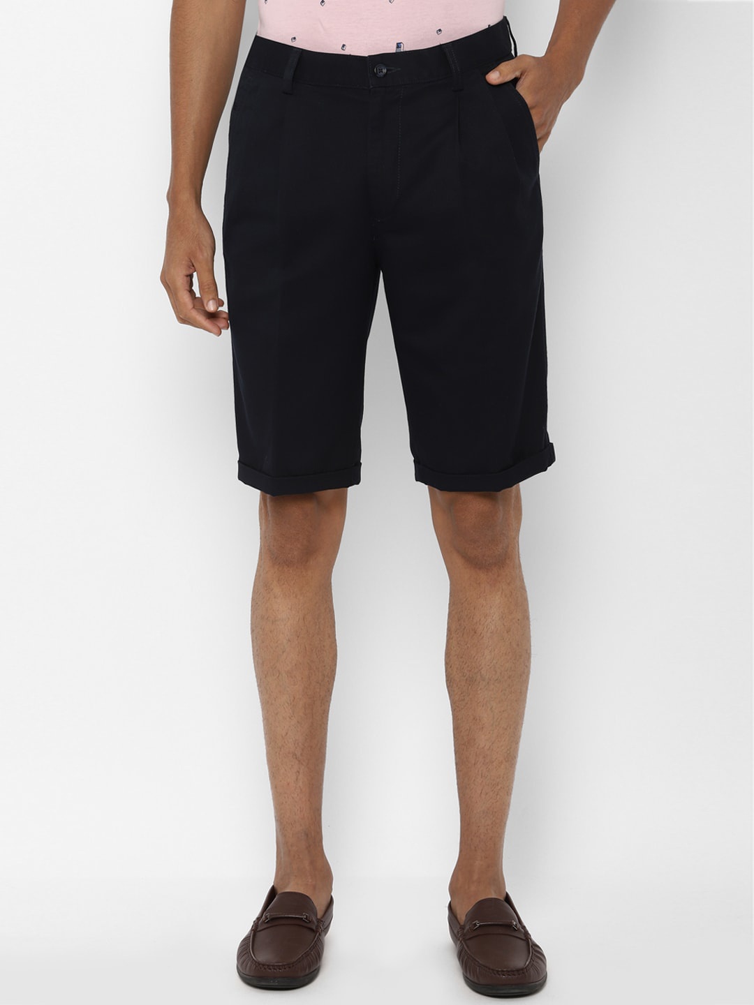 

Allen Solly Men Black Solid Slim Fit Regular Shorts