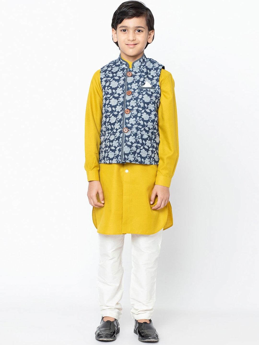 

KISAH Boys Yellow & White Solid Kurta with Pyjamas