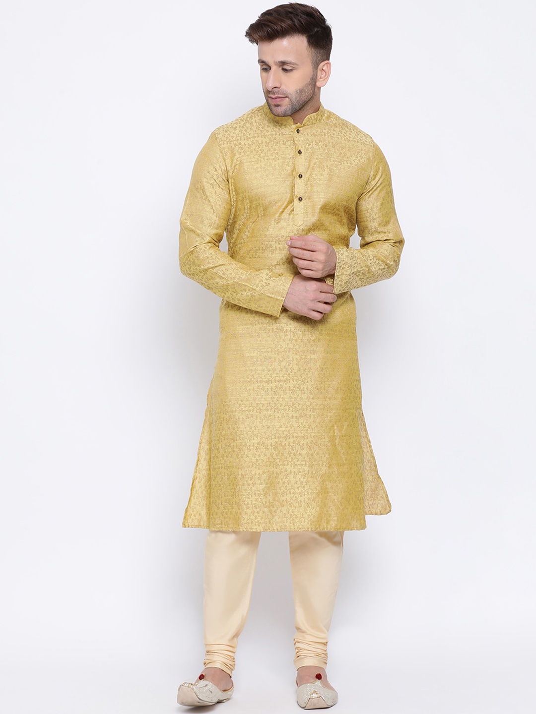 

NAMASKAR Men Beige Silk Blend Printed Straight Kurta