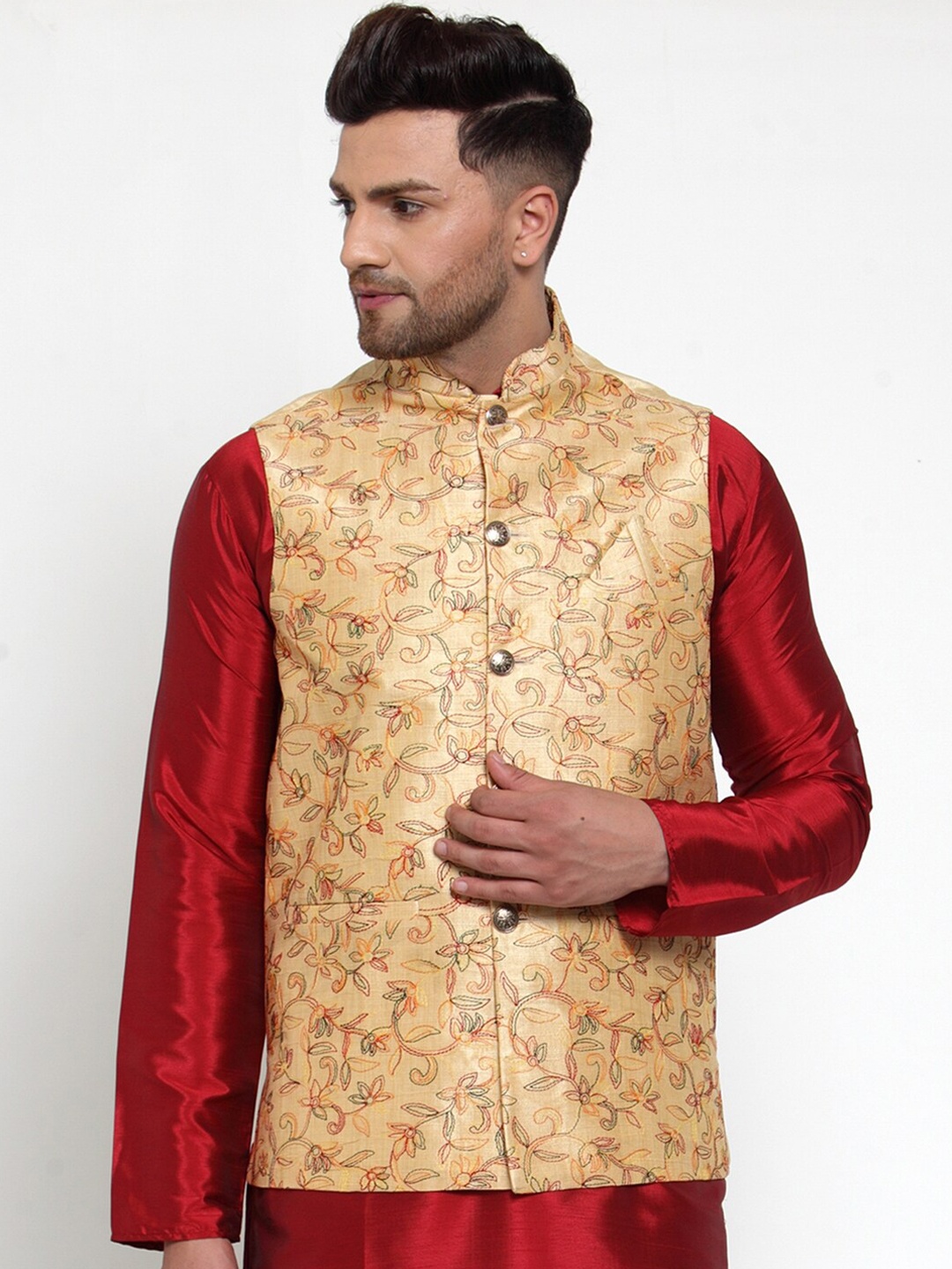 

Jompers Men Gold-Coloured Embroidered Regular Fit Nehru Jacket