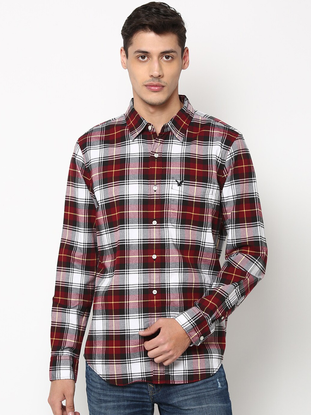 

AMERICAN EAGLE OUTFITTERS Men Red Classic Regular Fit Checked Casual Shirt