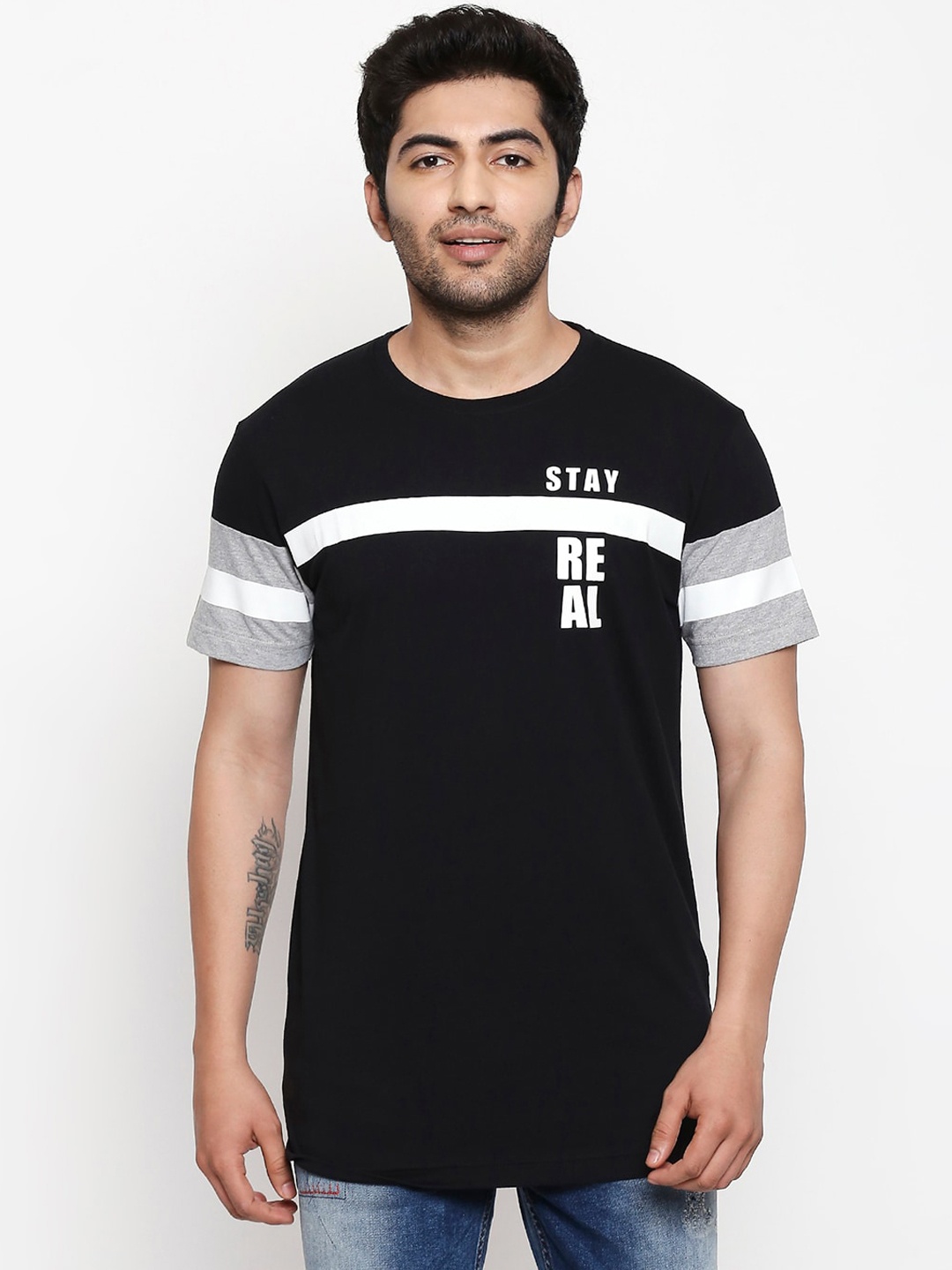 

Mufti Men Black Striped Round Neck Pure Cotton T-shirt